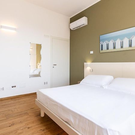 Le Camere Sui Colli 2 La Spezia Luaran gambar