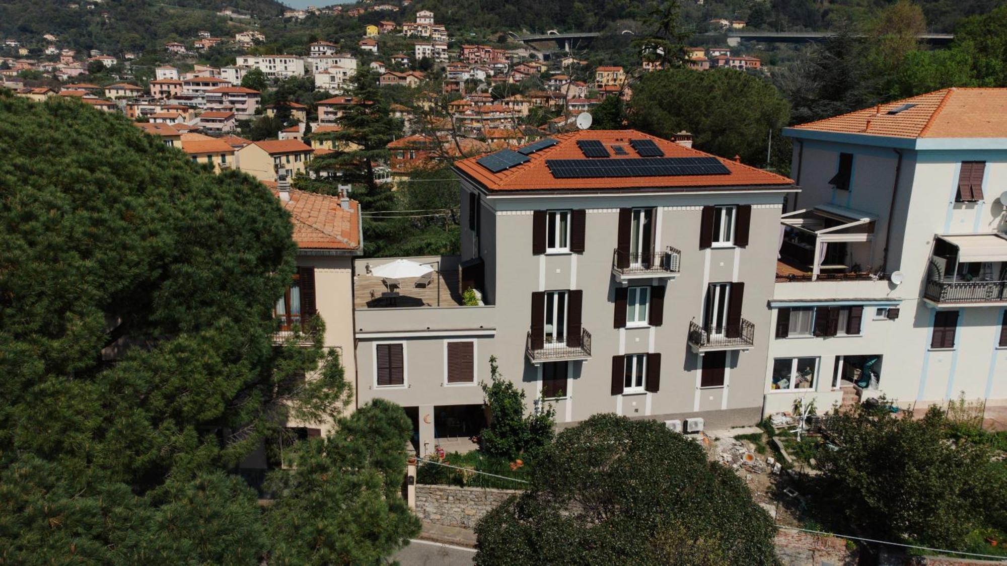 Le Camere Sui Colli 2 La Spezia Luaran gambar