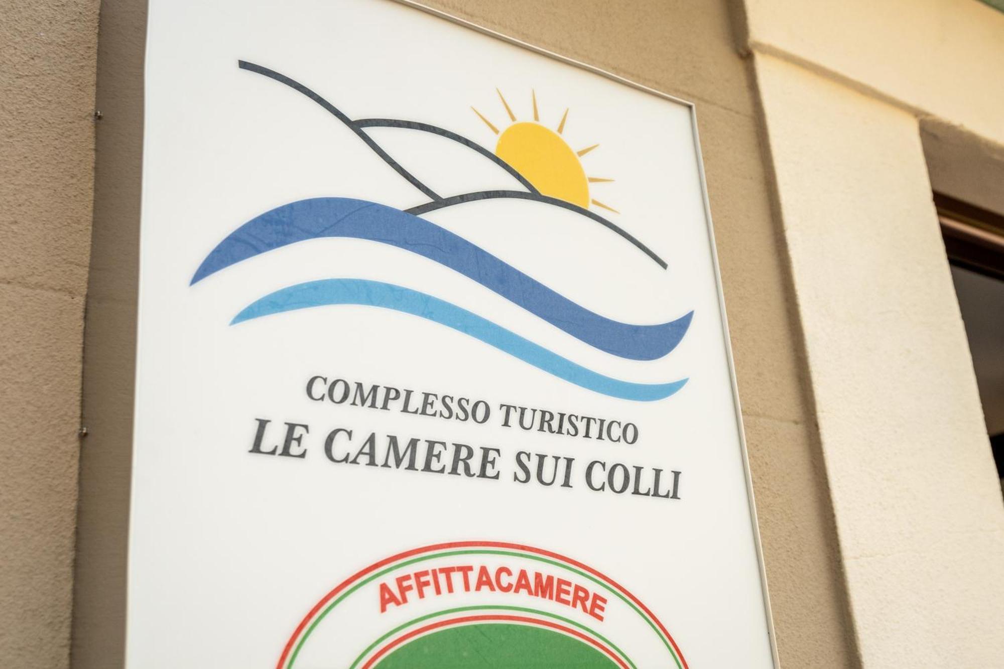 Le Camere Sui Colli 2 La Spezia Luaran gambar
